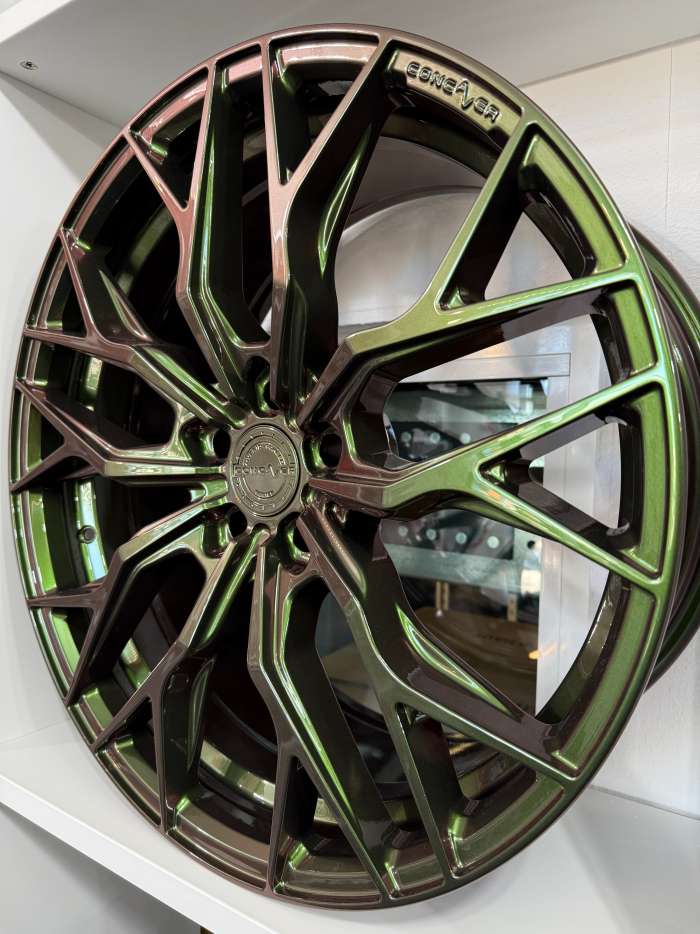 gloss bronze green chameleon