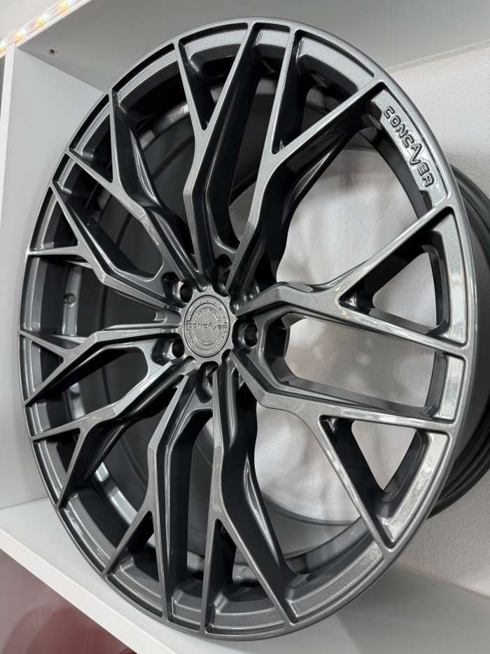gloss light gunmetal