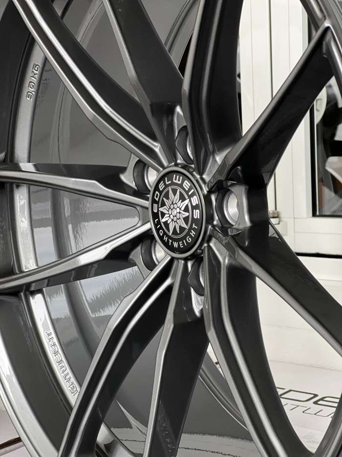 Dark Chrome